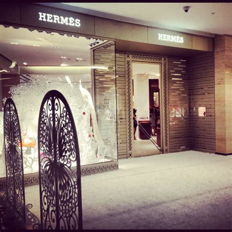 hermes abu dhabi online